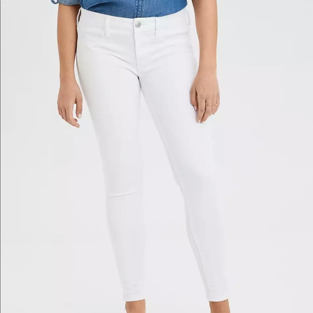 American Eagle White Super Stretch Jeggings